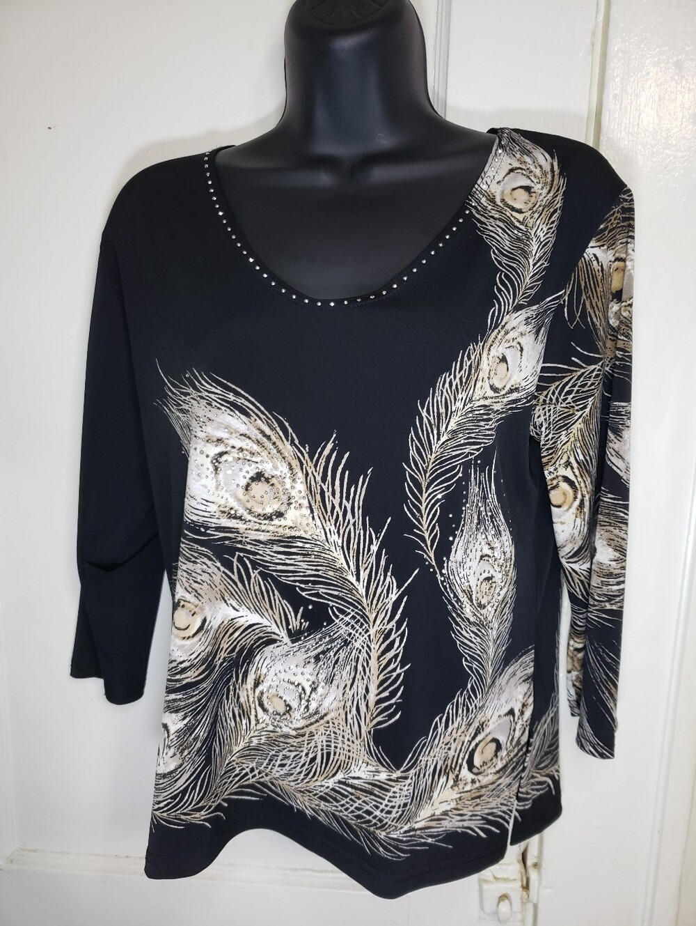 Valentina Women M Blouse Peacock Feather Graphic Print Rhinestone V-Neck Top